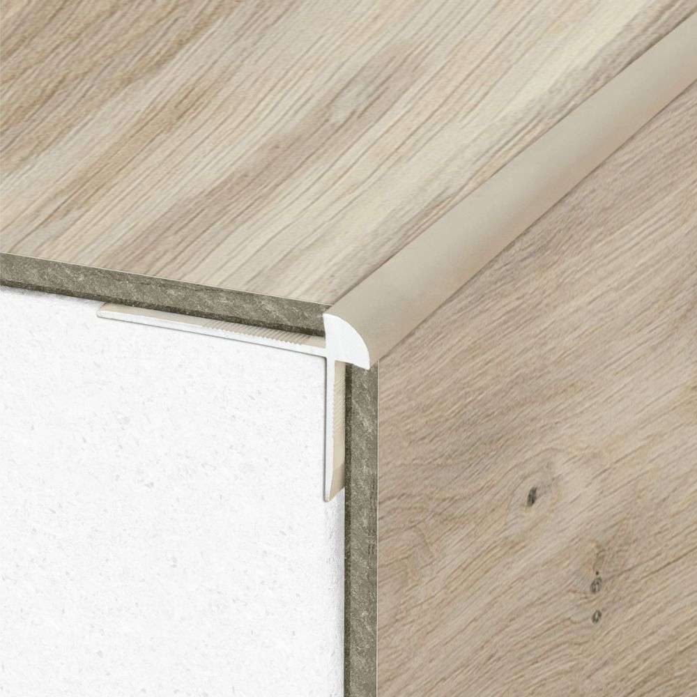 Vinyl and LVT Stair Nosing Profile