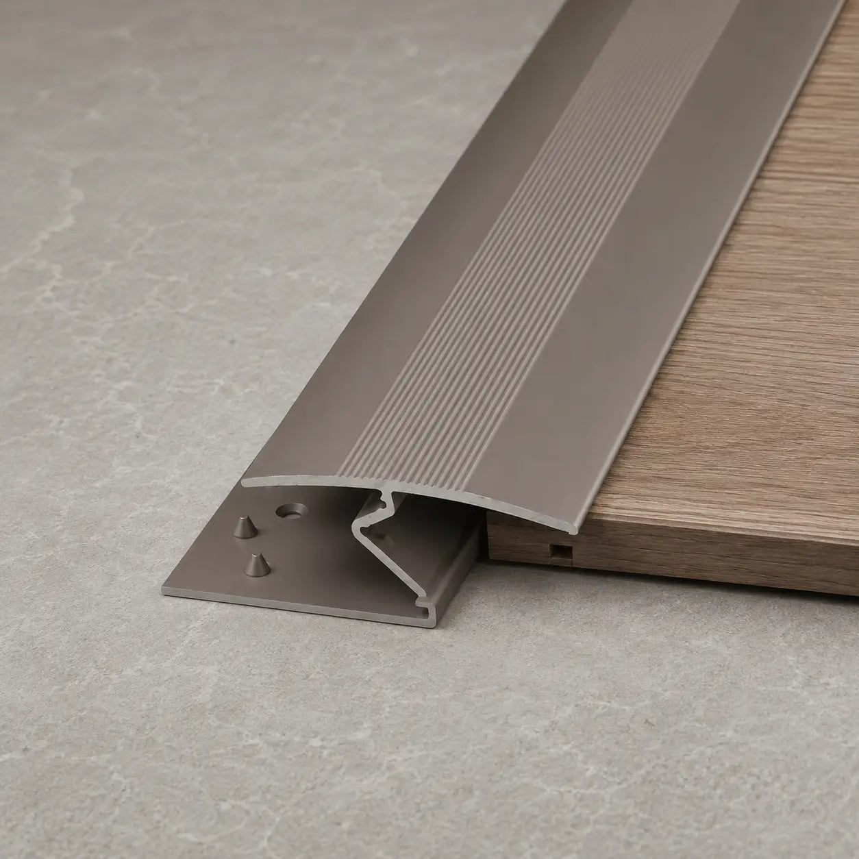C69 35mm Anodised Aluminium Z Carpet Profile champagne