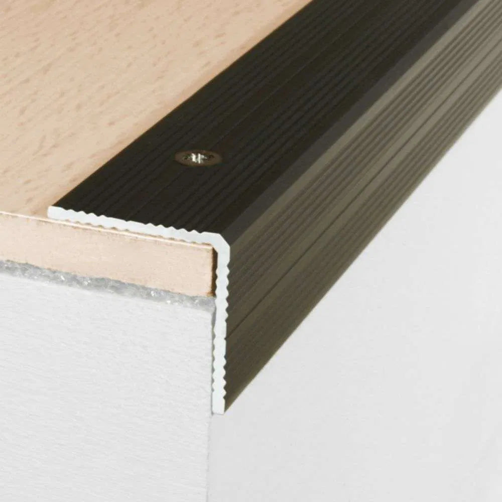 A40 25 x 25mm Cayrus Aluminium Non Slip Ribbed Treads