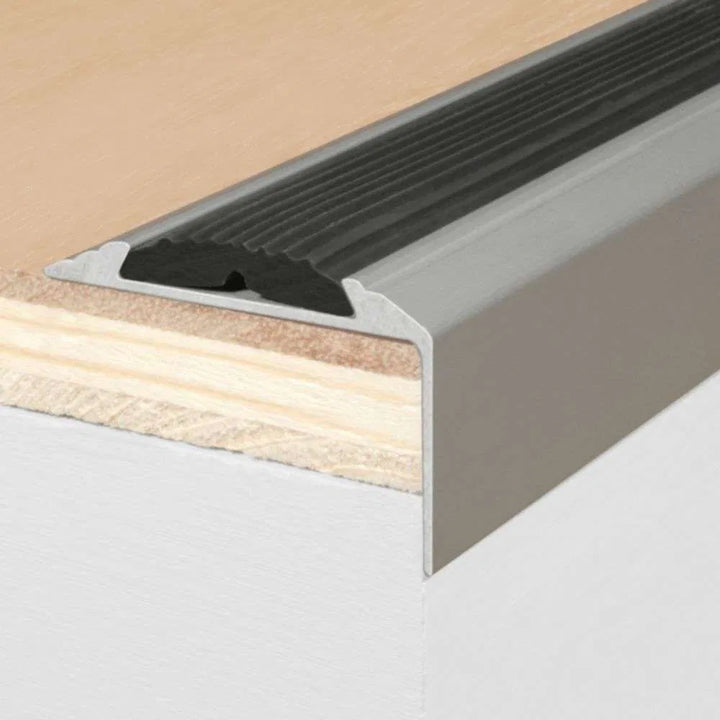 Anodised Aluminium Non Slip Rubber Stair Nosing With Black Rubber 