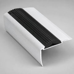 Non_Slip_Aluminium_Stair_Nosing_with_Rubber_Insert_NRE05_Product Image