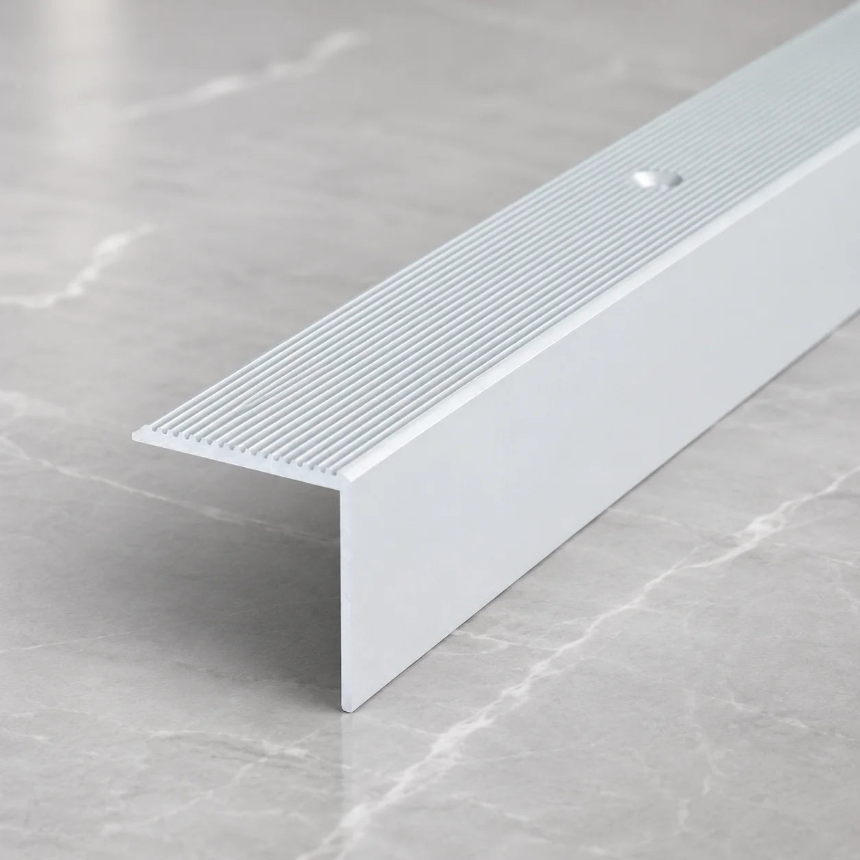 30x30mm Anodised Aluminium Stair Nosing – 900mm In Silver Color