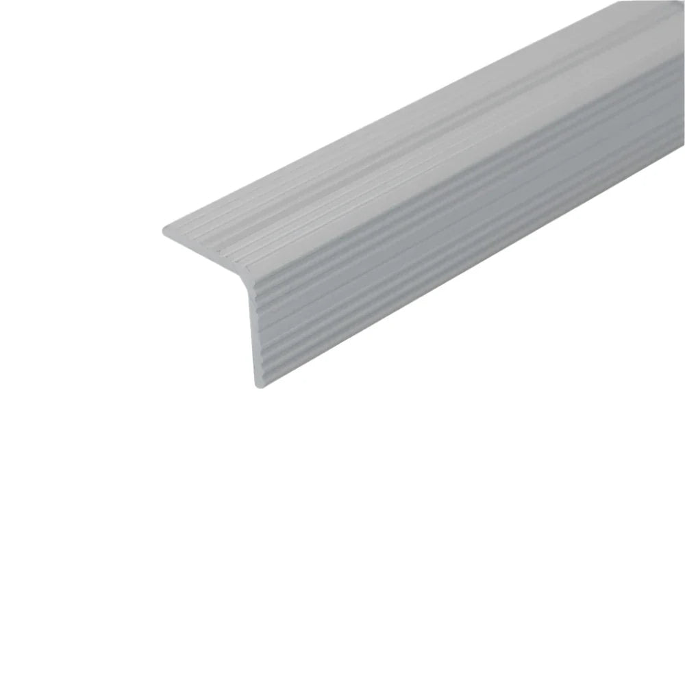 A40 25 x 25mm Cayrus Aluminium Non Slip Ribbed Treads in silver color